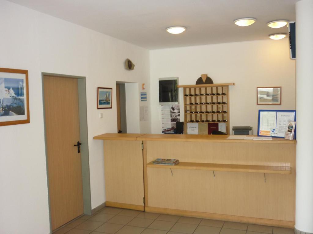 Hotel Holiday Siófok Exterior foto